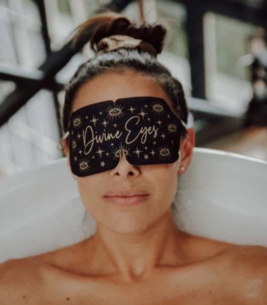 Divine eyes self-heating eye mask